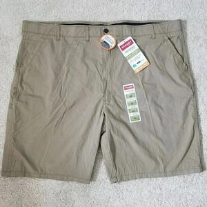 Wrangler Performance Series Shorts 48 NWT Khaki Flat Front 10" Inseam Flex Waist
